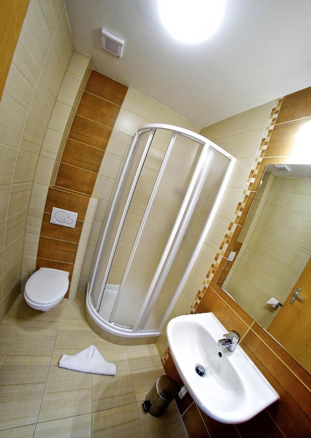 Privat Galfy Hotel Vysoke Tatry Bagian luar foto