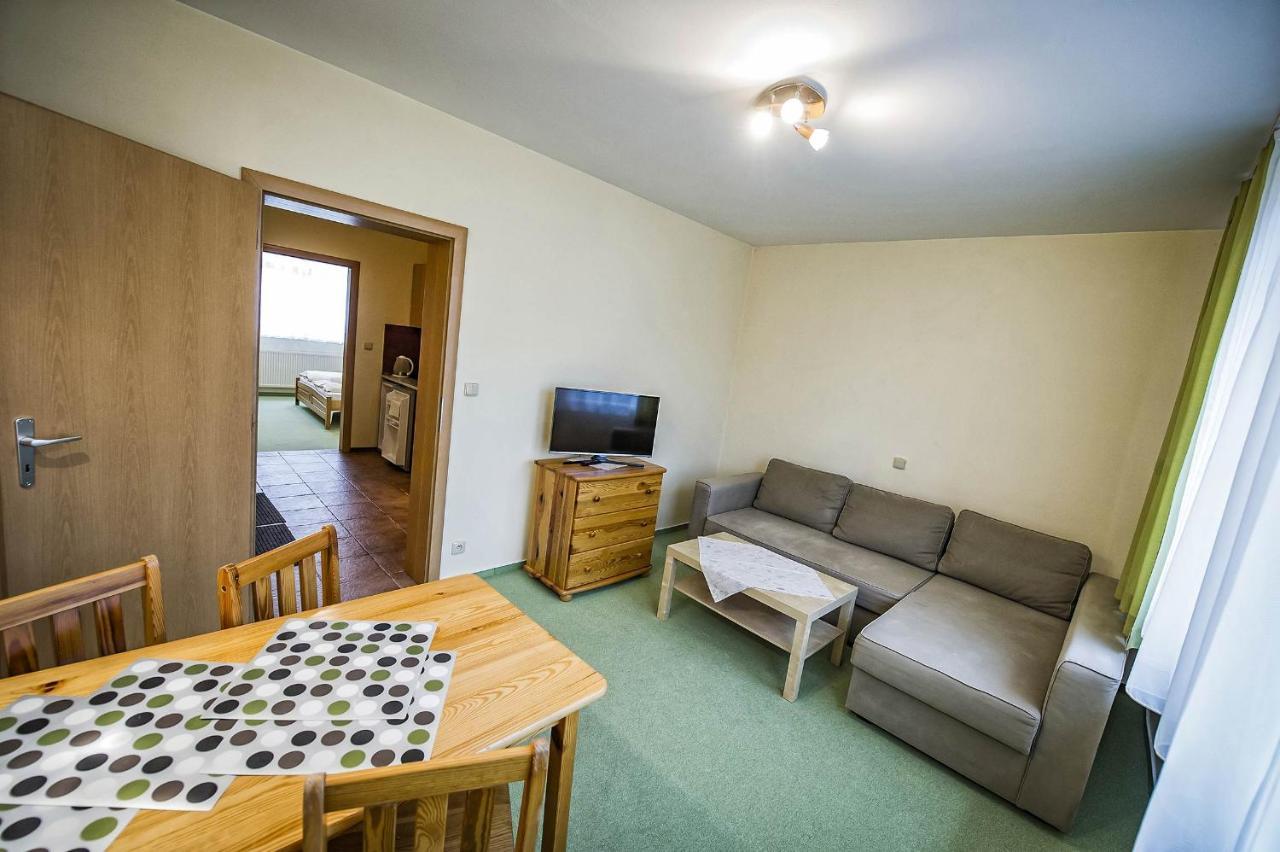 Privat Galfy Hotel Vysoke Tatry Bagian luar foto