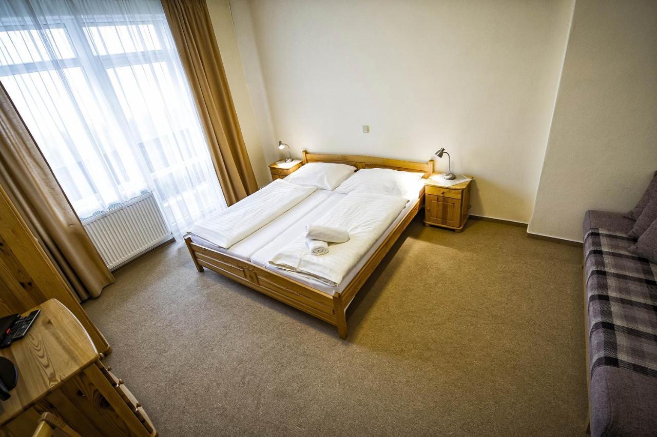 Privat Galfy Hotel Vysoke Tatry Ruang foto