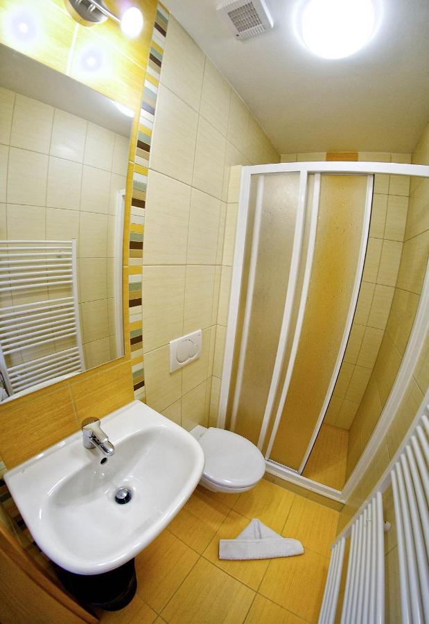 Privat Galfy Hotel Vysoke Tatry Bagian luar foto